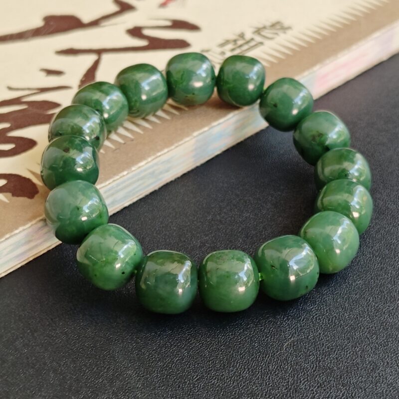 碧玉手串